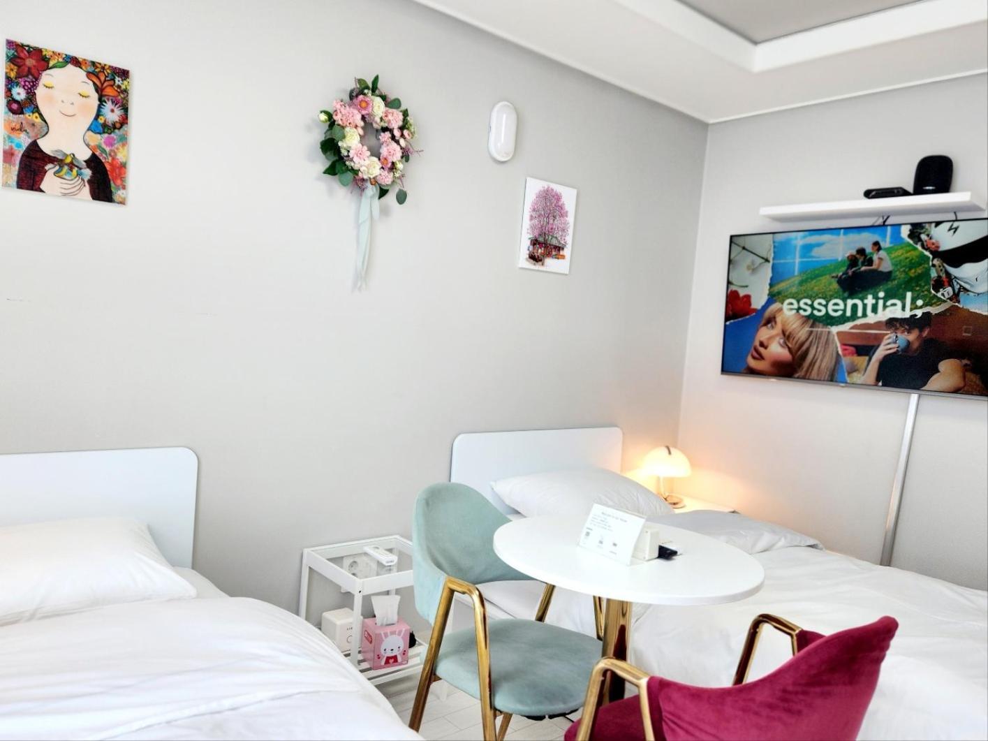 Daegu Star B&B Dsr Hotel Lily Guestroom Habitación foto